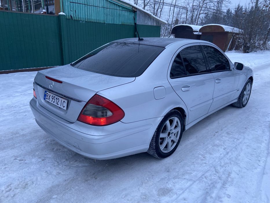 Продам мерседес 211