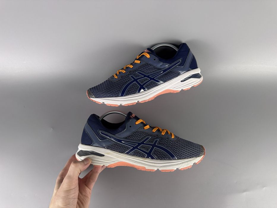 Розмір 38 24 см Кросівки Asics GT-1000
