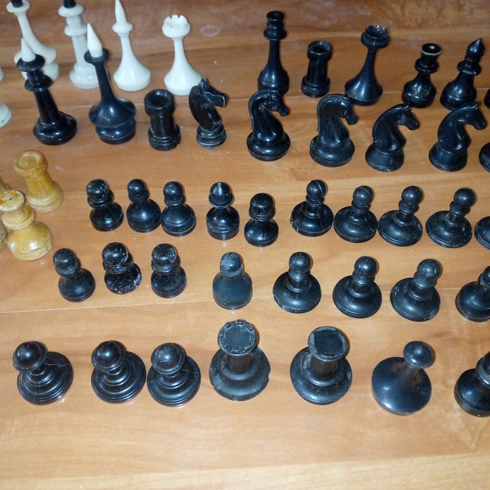 Шахматные фигуры б.у.