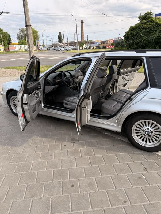 BMW 5 Series 2002 3.0 автомат