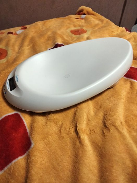 Дитячі ваги продам