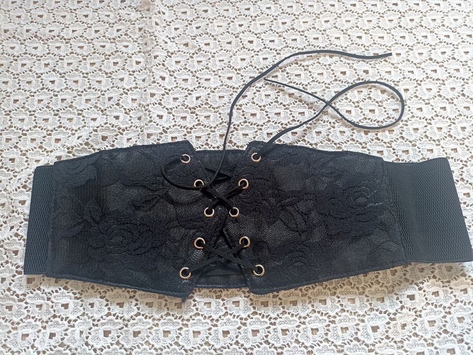 Szeroki pas Gothic , nowy