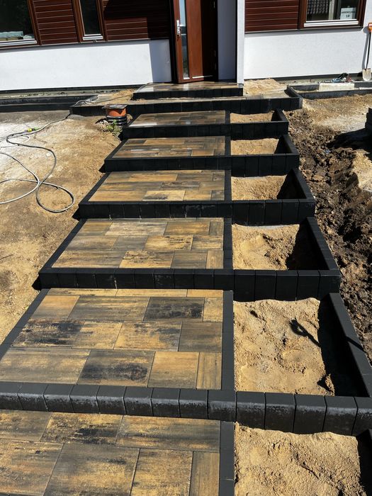 Układanie kostki brukowej