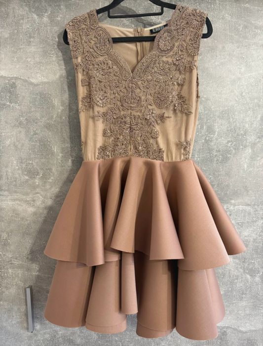 Sukienka wieczorowa weselna 38