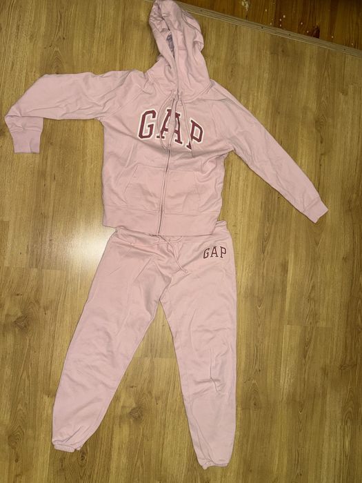 Костюм Gap рожевий
