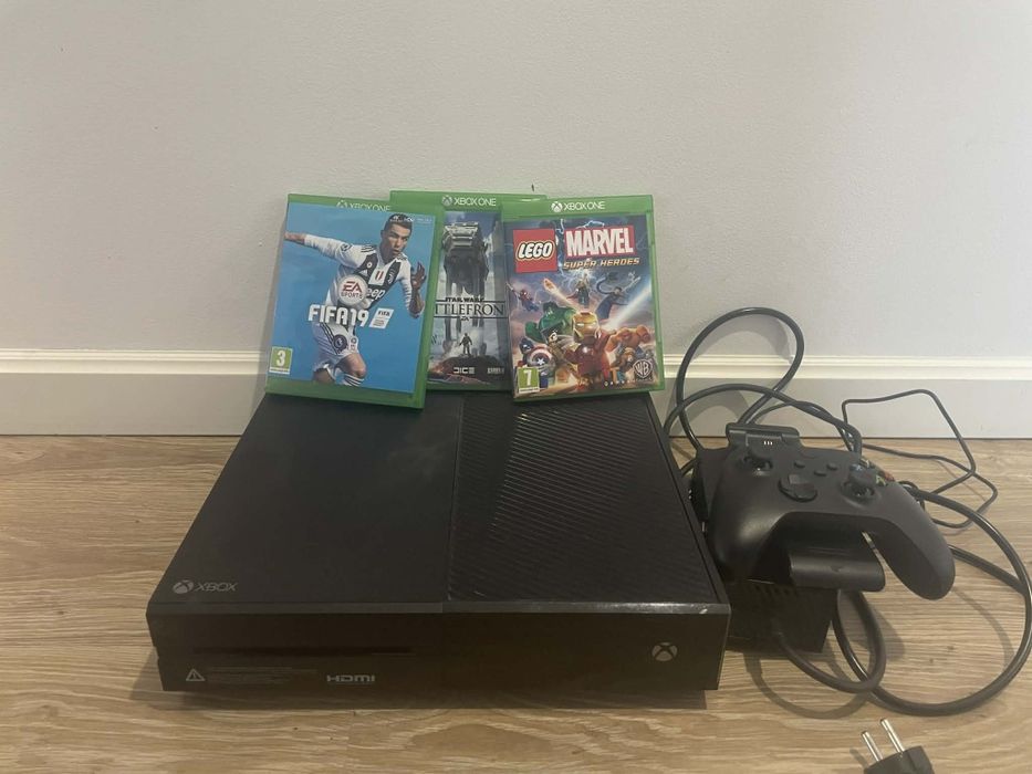 XBOX ONE konsola joystick plus  gry