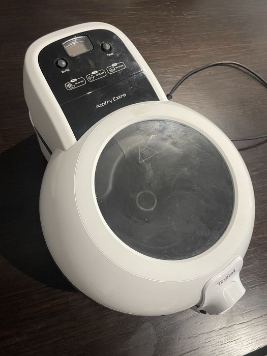 Airfryer Tefal com acessórios