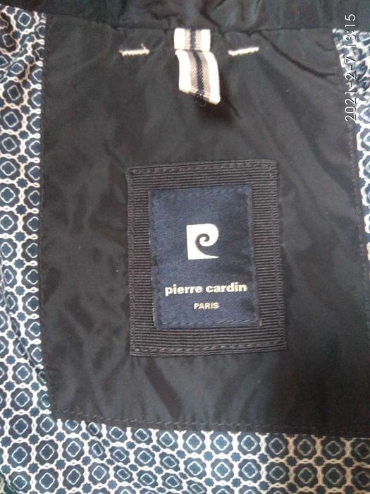 Куртка оригинал Pierre Cardin.