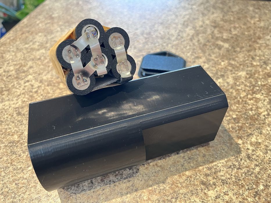 Itiwit SUP napęd - obudowa dodatkowej baterii