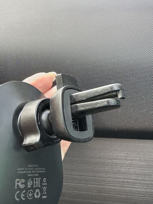 Магнітна зарядка тримач в авто