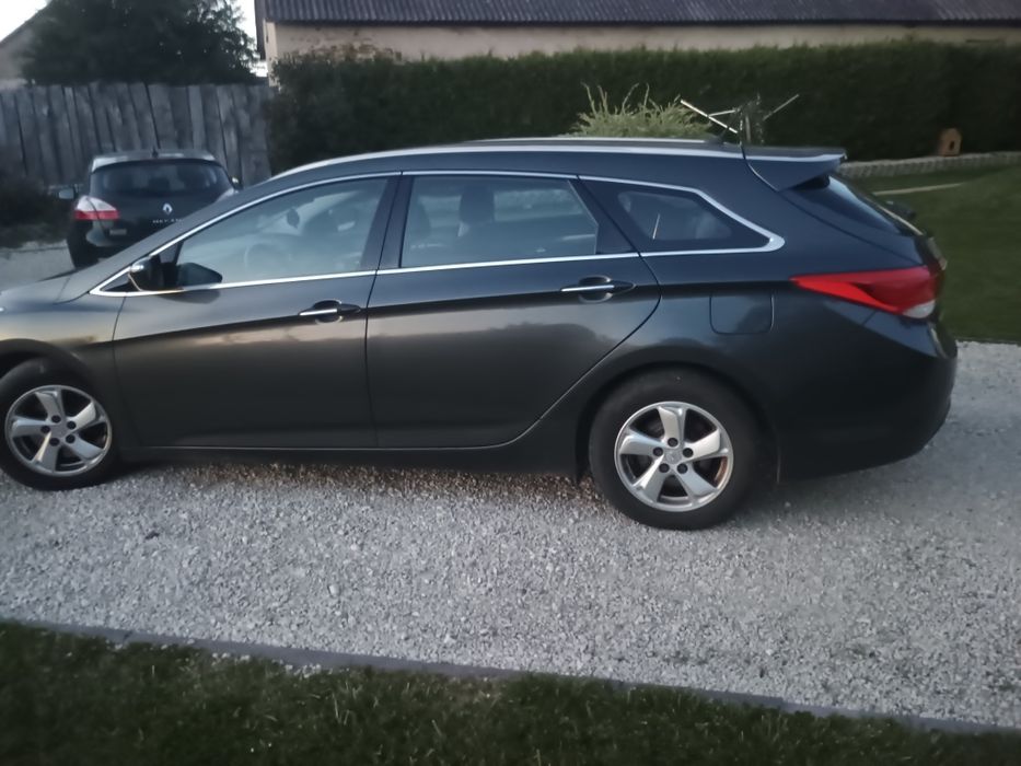 Hyundai i40 17crdi