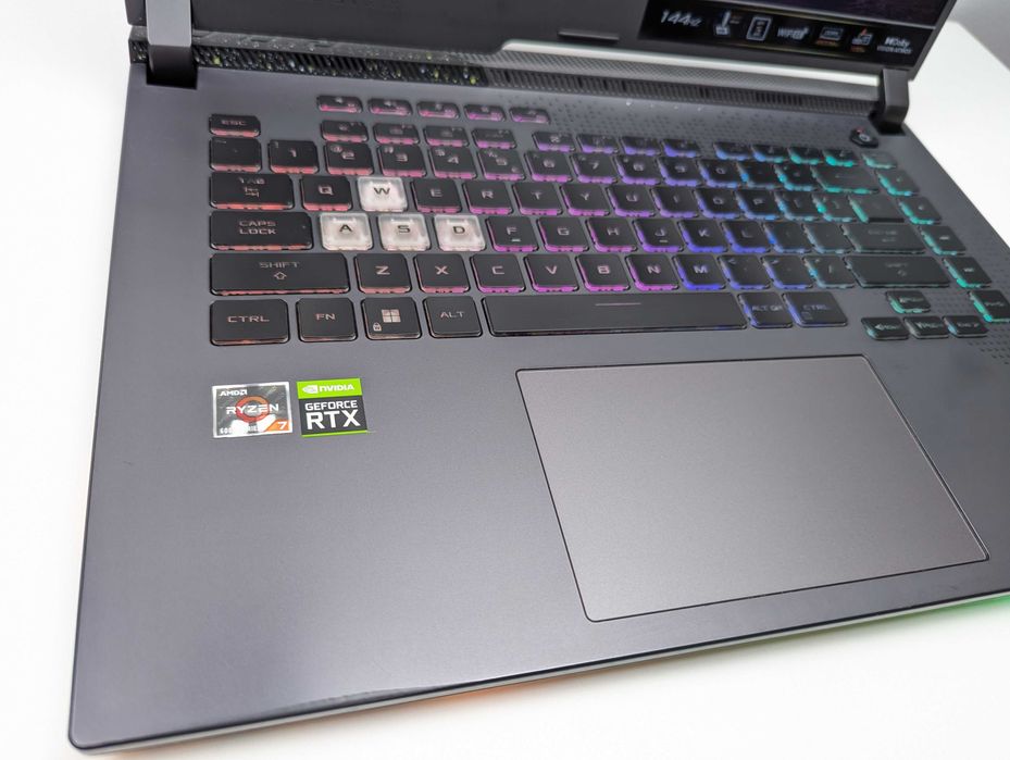 LAPTOP GAMINGOWY Asus ROG Strix RTX 3050 Ryzen 7 4800H 144hz