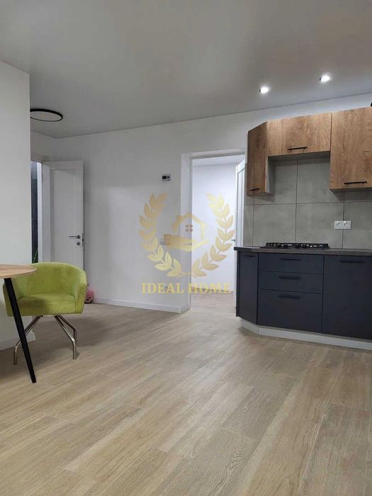 Продам будинок 3 кімн, 176.3/50.6/40 м², 5 соток, Погреби