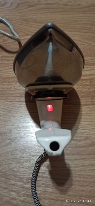 Sprzedam żelazko turystyczne