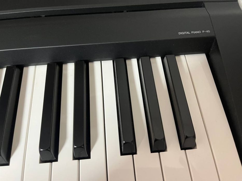 Цифрове фортепіано Yamaha P-45В