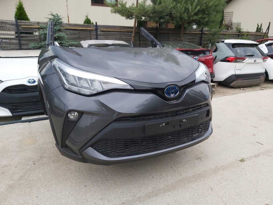 Розборка Toyota Тойота запчастини б/у нові RAV4 C-HR Yaris Cross Corolla Cross Highlander Hilux Prius Auris Proace шрот розбірка