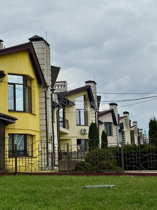Продам сучасний будинок з ремонтом, Флоринка-1, Олексіївка 10хв.