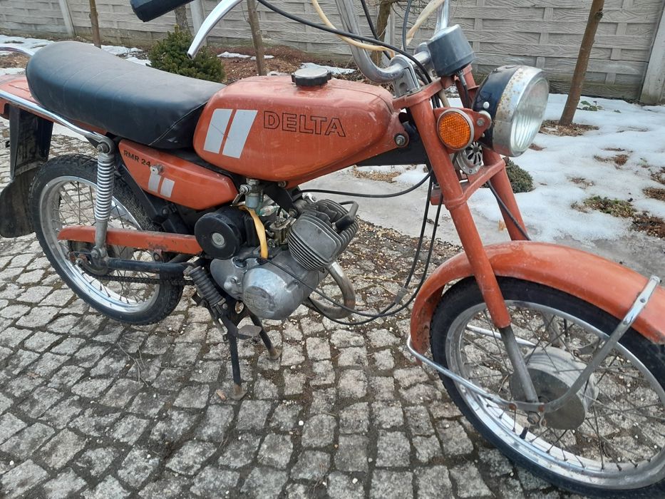 Komar riga delta 680km przebiegu oryginalny lakier motorynka romet 50