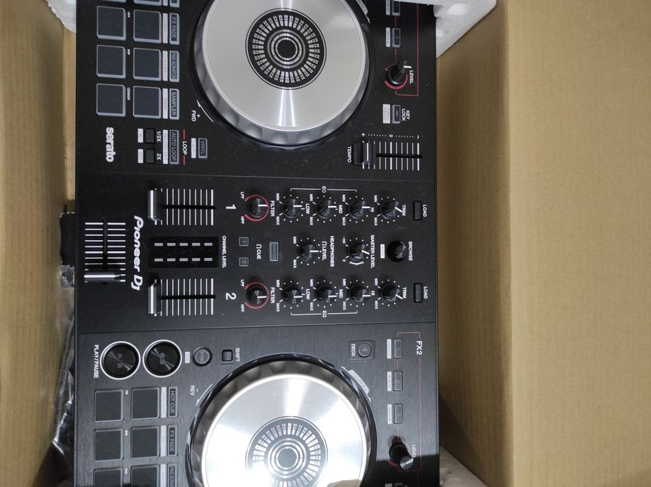 Controlador DDJ-SB3 Pioneer