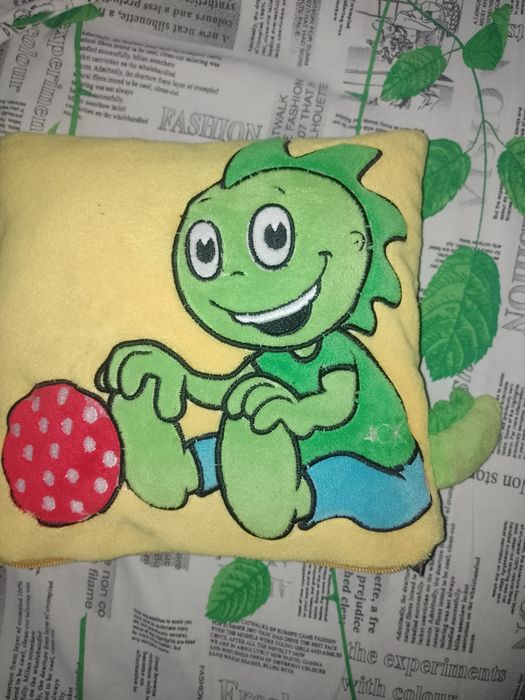 Подушечка- динозаврик
