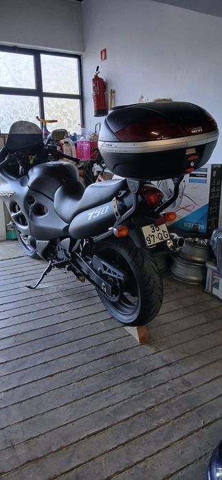 Susuki Gsxf  750