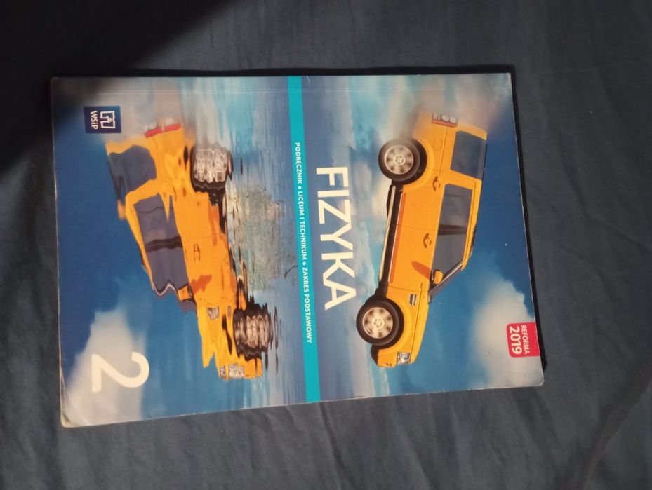 Książka od fizyki dla klasy 2