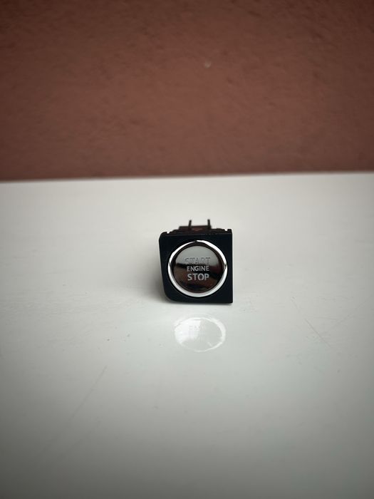 Кнопка старт стоп Skoda Volkswagen Audi Mercedes Land Rover Range