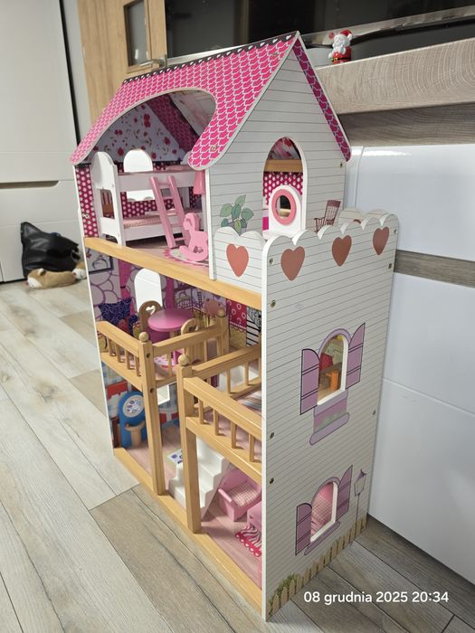 Domek dla lalek duży