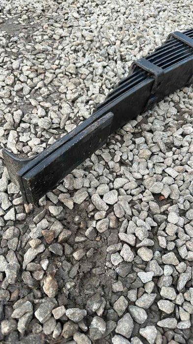 Рессора зіл 130 задня стан нової Працюємо з НДС!