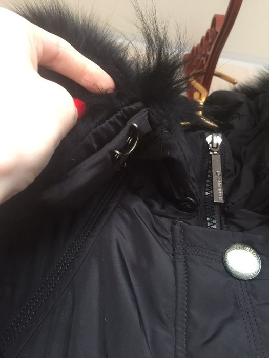 Пальто на холофайбере состояние нового.