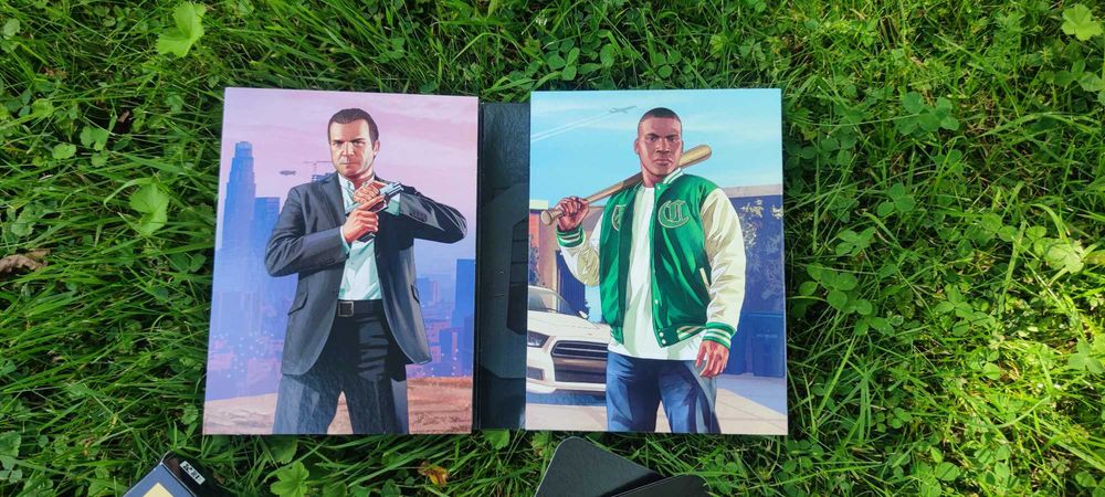 Pudełkowa wersja gry GTA V na PC