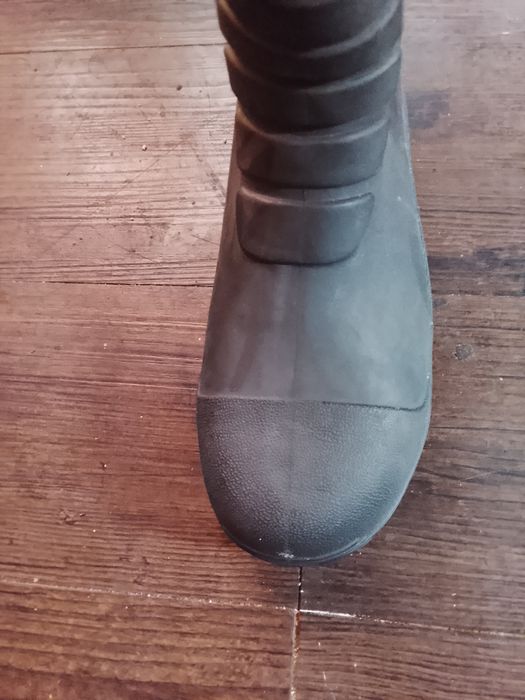Galocha com biqueira de aço