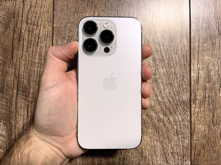 iPhone 14 Pro 128GB Silver Neverlock идеальное состояние 100% АКБ!