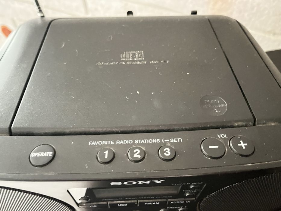 Муз центр Sony ZS-PS50 портативный