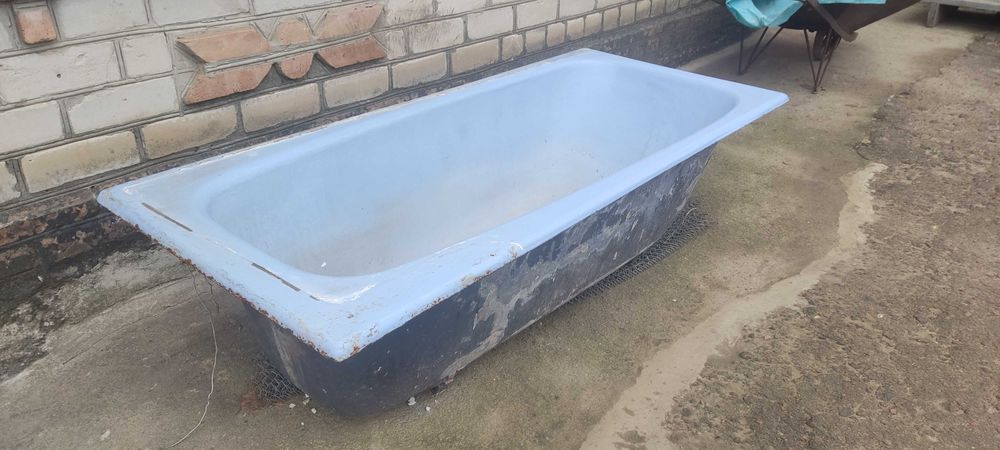 Ванна чугунна 90х років