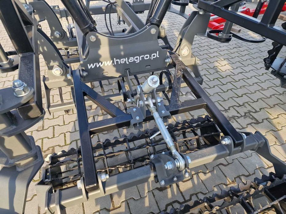 Agregat pazurek APH 4,2 m 5,0 m 5,6 m HELAGRO składany hydraulicznie