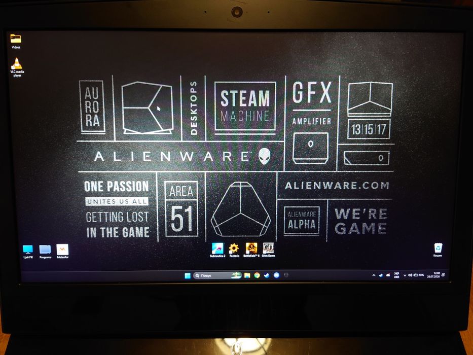 Ігровий ноутбук Alienware 17 R5 / i7-8750H / GTX 1070 8GB / 16GB RAM / SSD 512GB