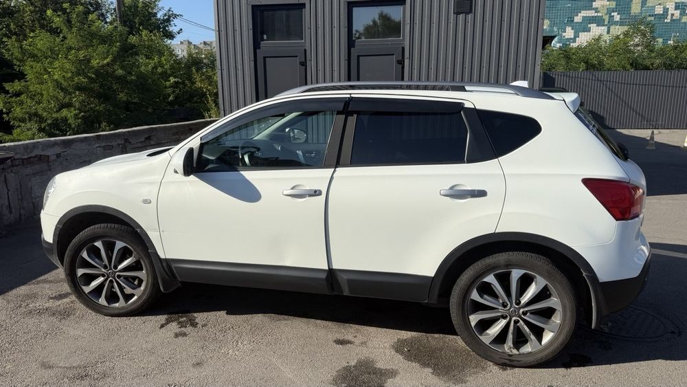 Продам Nissan Qashqai 2009