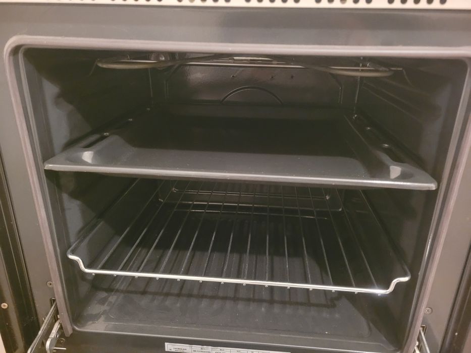 Placa + Forno a gás completamente novo