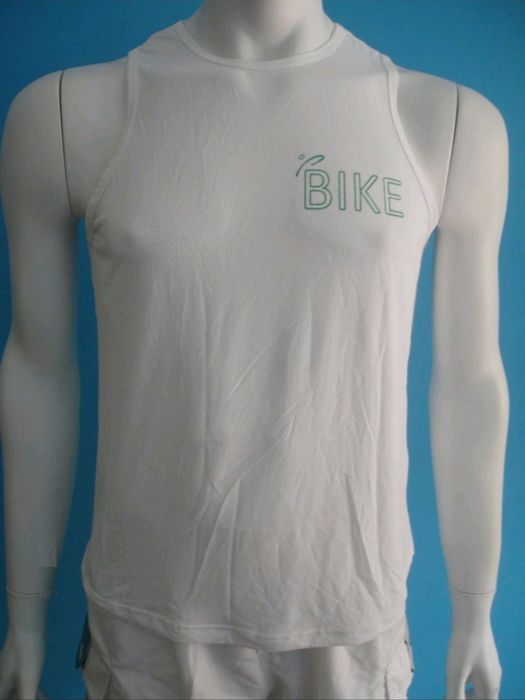 T-shirts de desporto em 1°mão