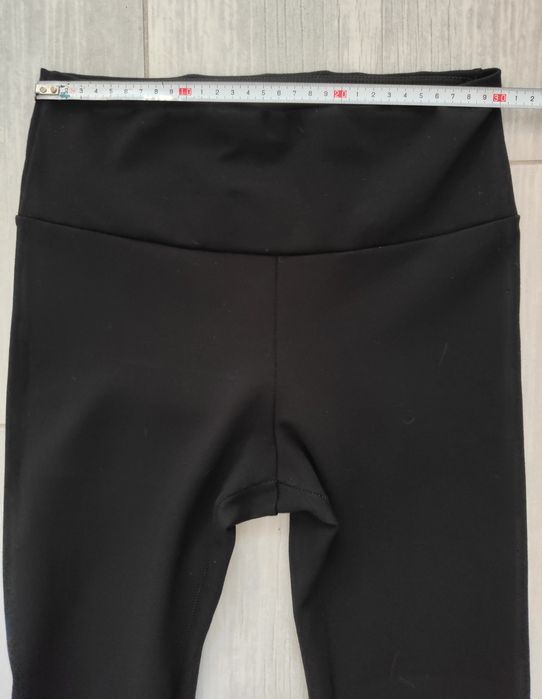 klasyczne czarne kryjące legginsy Calzedonia S