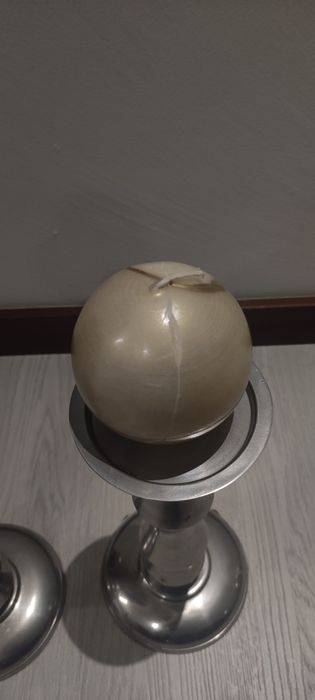 Castiçais como novos