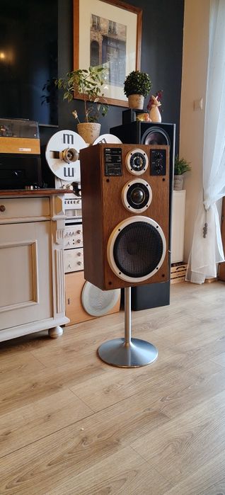 Audiofilskie kolumny SABA Acoustic monitor 130.