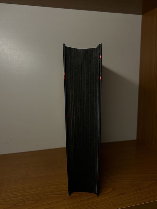 Книга Безсердечна