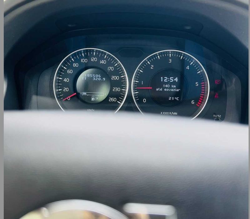 Volvo XC60 - 185500Km - 2012