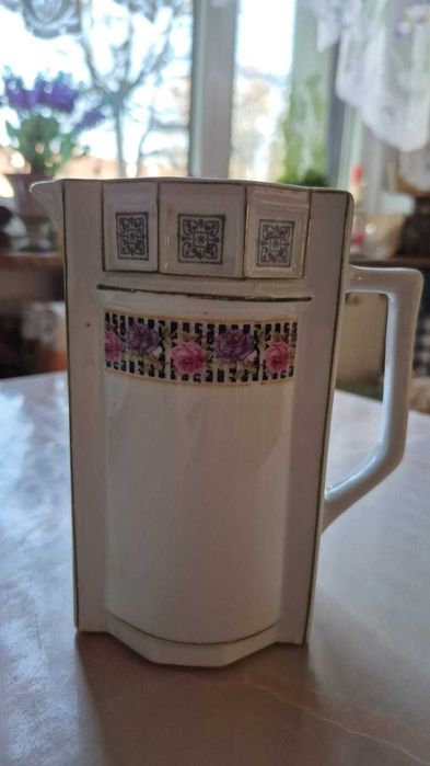 Stylowy mlecznik w duchu Art Déco