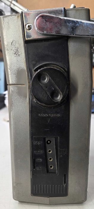 Radio TV JVC model 3050 EU Retro made in Japan