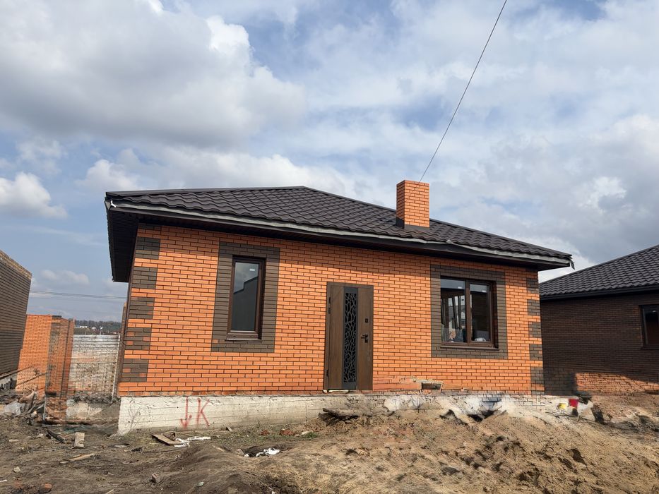 Будинок в місті від забудовника! Газ, світло, сертик, криниця, 4 сотки