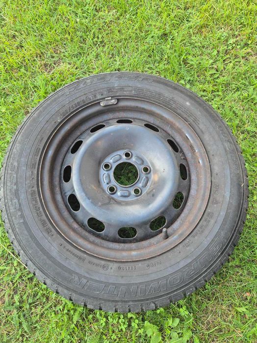 Felgi stalowe 15" Volvo + opony zimowe Falken 195/65 R15
