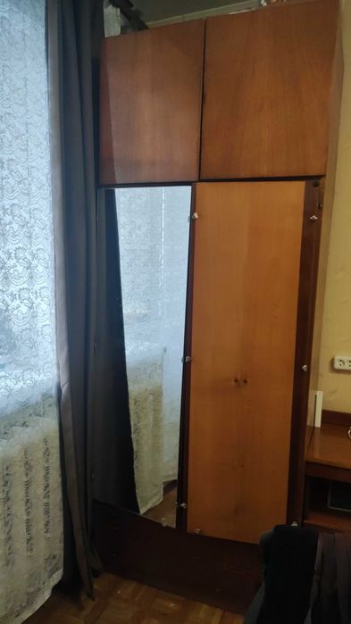 Гарнітур у спальню шафи, ліжко